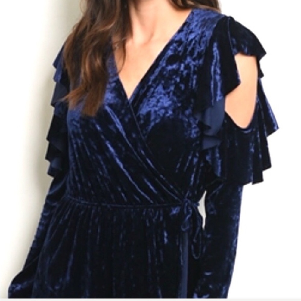 ✨LUXURIOUS✨BLUE VELVET DRESS-NEW- S-M✨SLIP WRAP✨LONG SLEEVE - Picture 6 of 9